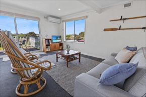 The Lake Villa, Paynesville